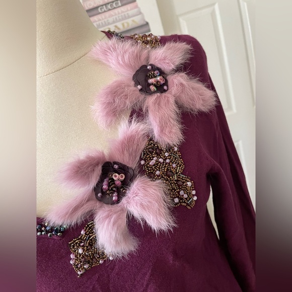 Vertigo Paris Long Sleeve  purple/Lavender fur Size Large - Picture 3 of 8